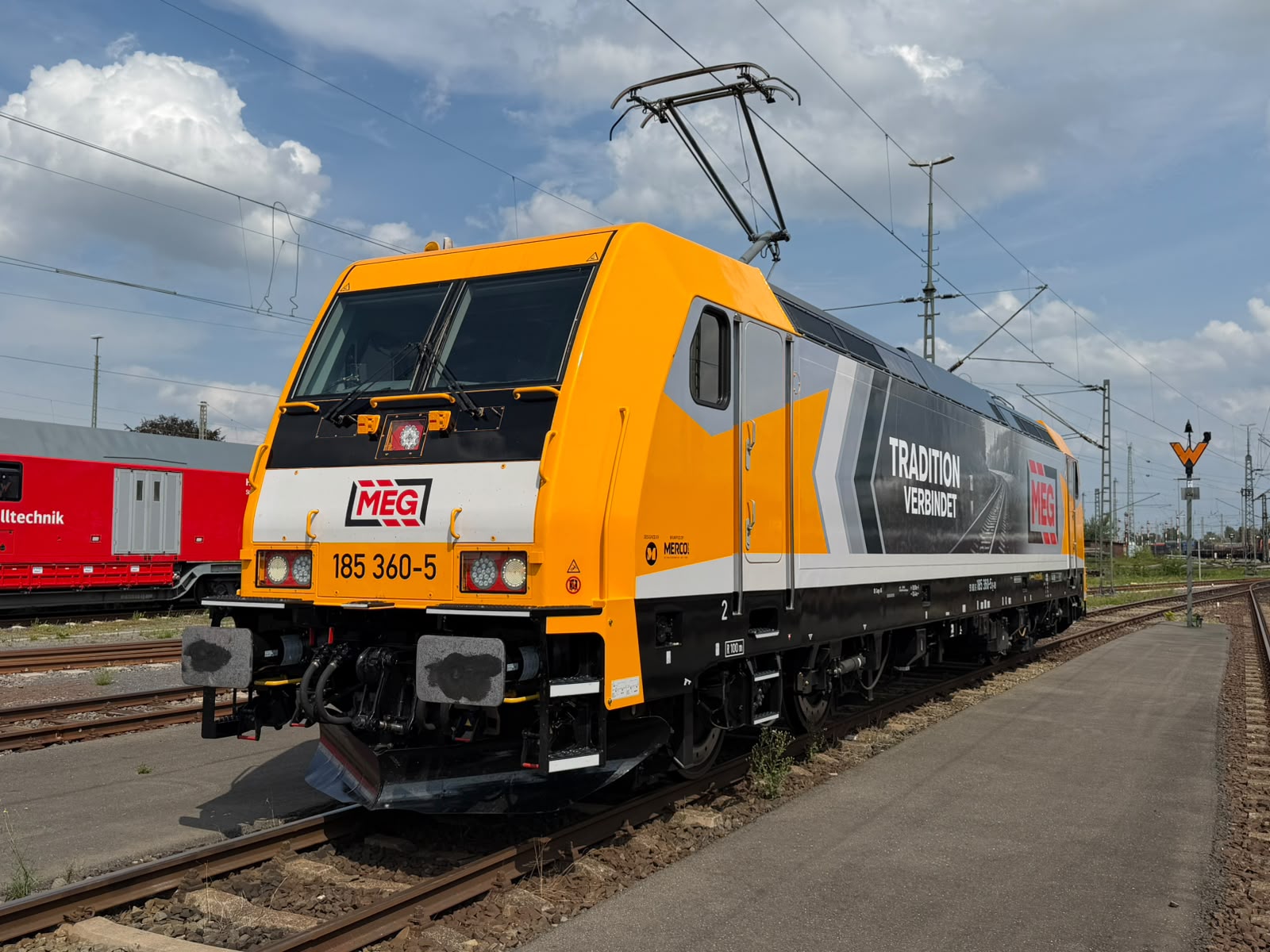 MEG 185 360-5